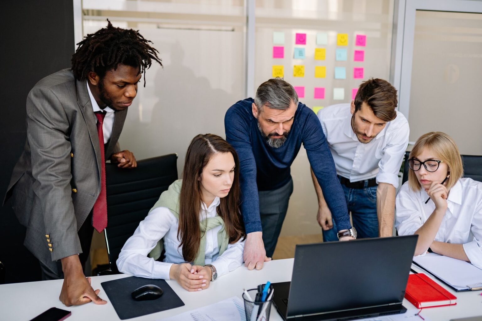 Firmenumzug als Event planen: So wird der Umzug zum Teamevent Firmenumzug als Event planen: So wird der Umzug zum Teamevent